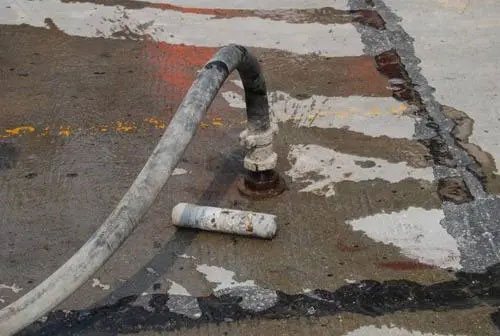 公路壓漿工程隊帶您了解公路如何養(yǎng)護